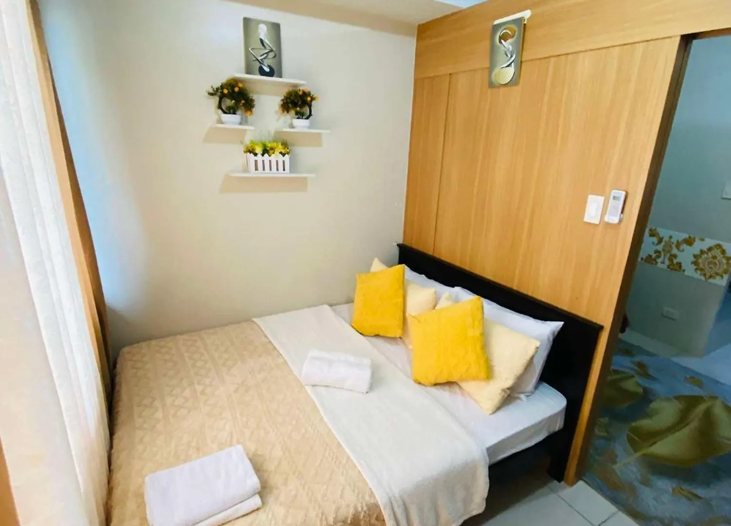 333D- 1Br 1Folding Bed Pool View Lägenhet Manila